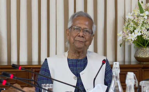 স্বাস্থ্য খাতে দোষারোপ নয়, সম্মিলিত প্রচেষ্টা জরুরি: প্রধান উপদেষ্টা ইউনূস