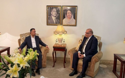 তারেক রহমান ও পাকিস্তানি হাইকমিশনারের সাক্ষাৎ: ২০২৬-এর নতুন রাজনৈতিক সমীকরণ