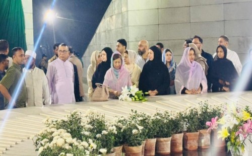 শবে বরাতে শহীদ জিয়া ও খালেদা জিয়ার মাজার জিয়ারত পরিবারের | ২০২৬