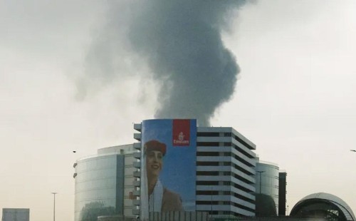 আমিরাতে ইরানের ২ হাজার ড্রোন ও মিসাইল হামলা: দুবাই বিমানবন্দর ও ফুজাইরাহ বন্দরে আগুন | বাংলাদেশ প্রতিদিন