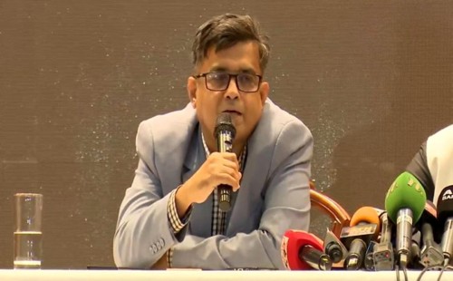 অপরিকল্পিত প্রকল্পের কারণে কর বাড়াতে বাধ্য সরকার: প্রধান উপদেষ্টার প্রেস সচিব