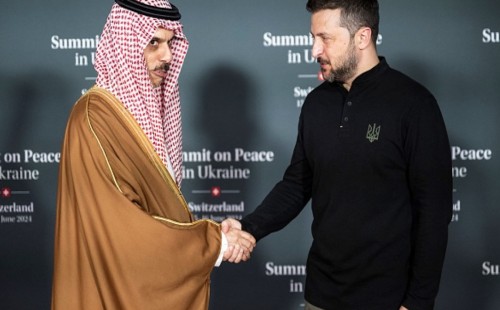 সৌদি আরবে যুক্তরাষ্ট্র ও ইউক্রেনের শীর্ষ বৈঠক: রাশিয়া-ইউক্রেন যুদ্ধ সমাপ্তির লক্ষ্যে আলোচনা