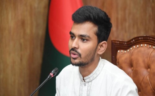 আসিফ মাহমুদ সজীবের সতর্কবার্তা: নিষিদ্ধ সংগঠনগুলোর পরিকল্পনা ও সরকারের প্রস্তুতি