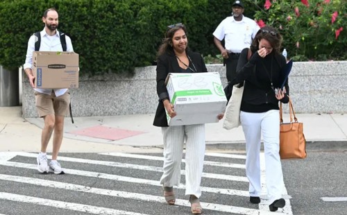 যুক্তরাষ্ট্রে স্টেট ডিপার্টমেন্টে ১,৩০০ কর্মী ছাঁটাই: ‘কূটনীতিকদের প্রতি অবমাননা’