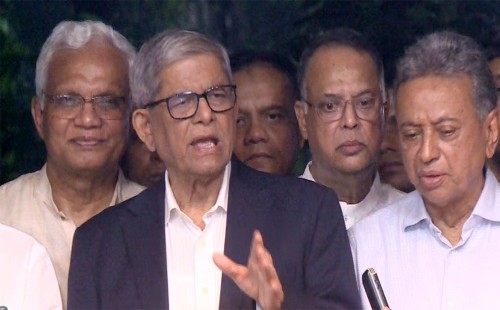 প্রধান উপদেষ্টার বৈঠক শেষে মির্জা ফখরুল: পূর্বঘোষিত সময়েই নির্বাচন