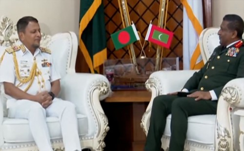 নৌবাহিনী প্রধানের সাথে মালদ্বীপ প্রতিরক্ষা প্রধানের সৌজন্য সাক্ষাৎ