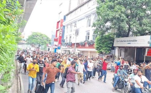 ফ্যাক্টচেক: গুলিস্তানে আওয়ামী লীগের মিছিল নয়, এটি বিএনপির নয়াপল্টনের কর্মসূচি