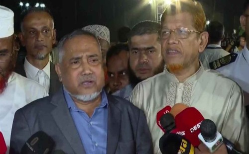 মির্জা আব্বাসের মন্তব্য: জুলাই সনদ স্বাক্ষরে অংশ না নেওয়া দলগুলো ‘ডিস্টার্ব’ করছে