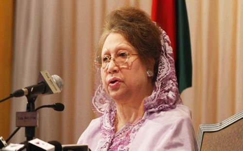 খালেদা জিয়ার স্বাস্থ্য নিয়ে বিভ্রান্তি নয়: সিসিইউতে অবস্থা স্থিতিশীল, জানালেন রিজভী - বাংলাদেশ প্রতিদিন