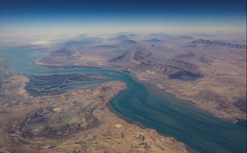 হরমুজ প্রণালির মাইন সরাতে ৬ মাস লাগবে: পেন্টাগনের গোপন তথ্য ফাঁস