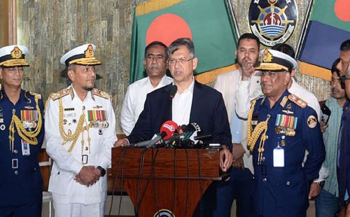 জঙ্গি শব্দটাকেই আমি রিকগনাইজ করি না’: বিস্ফোরক দাবি স্বরাষ্ট্রমন্ত্রী সালাহউদ্দিন আহমদের