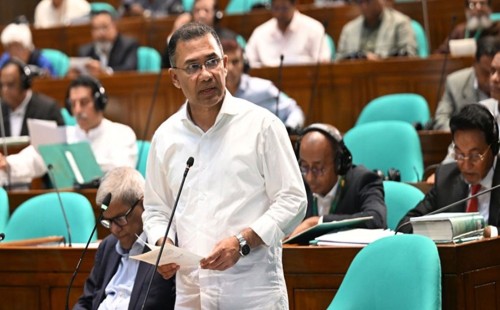 বাংলাদেশের রাজনীতির শতবর্ষ ও তারেক রহমানের নতুন কল্যাণ কর্মসূচি: বিশেষ প্রতিবেদন ২০২৬