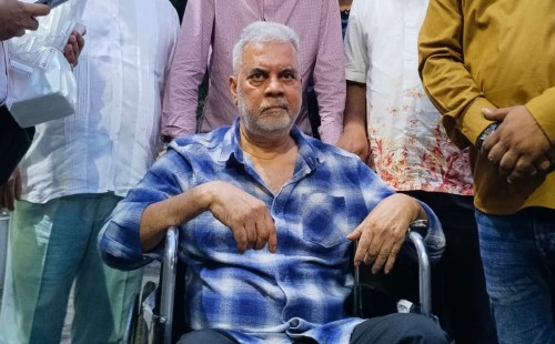 ৫ মাস পর যুক্তরাজ্যে চিকিৎসা শেষে দেশে ফিরলেন ইলিয়াস কাঞ্চন