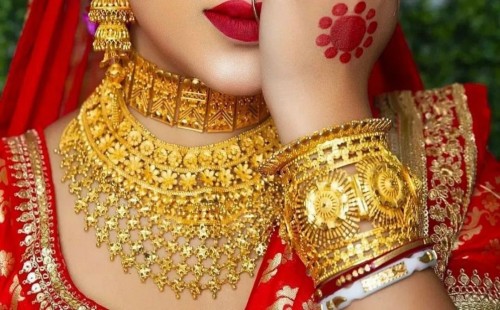 দেশের বাজারে স্বর্ণের দাম বাড়াল বাজুস: ভরিতে বাড়ল ২২১৬ টাকা