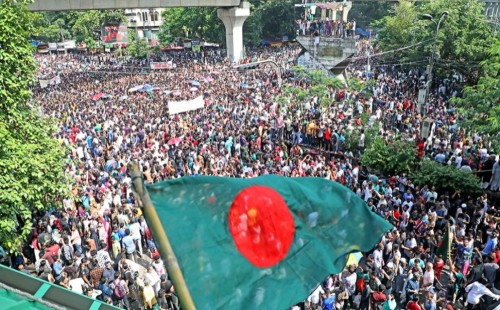 ৩৬ জুলাই: রক্তক্ষয়ী গণ-অভ্যুত্থানে ফ্যাসিস্ট সরকারের পতন ও ৫ আগস্টের ইতিহাস