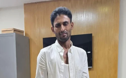 পুলিশের সোর্স পরিচয়ে প্রতারণা: পল্টনে গ্রেপ্তার ব্যক্তির ২ বছরের কারাদণ্ড
