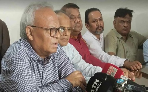 লংমার্চের নামে বিরোধী দল গণতন্ত্র বিনষ্টের চেষ্টা করছে: রুহুল কবির রিজভী