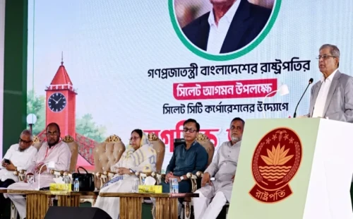 গণতন্ত্র ও সংবিধান সুসংহত রাখাই বর্তমানের প্রধান জাতীয় দায়িত্ব: রাষ্ট্রপতি