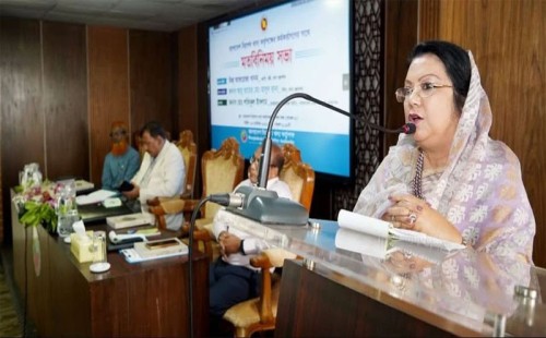 নিরাপদ খাদ্য নিশ্চিতে জনসচেতনতা ও ল্যাব পরীক্ষার সক্ষমতা বাড়ানোর নির্দেশ খাদ্যমন্ত্রীর