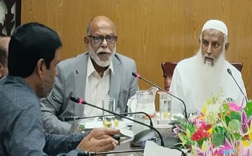 হাজিদের কোনো কষ্ট বা অবহেলা সহ্য করা হবে না: ধর্ম বিষয়ক উপদেষ্টা