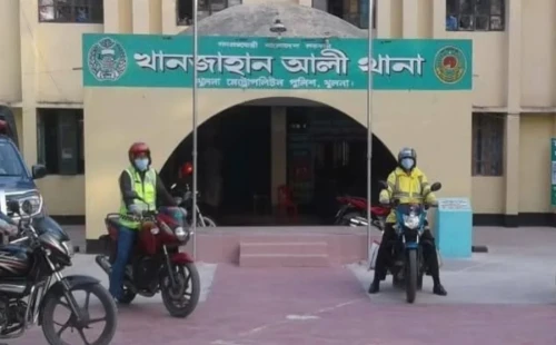 চুরি করতে গিয়ে ধরা, ছাদ থেকে লাফিয়ে যুবক নিহত