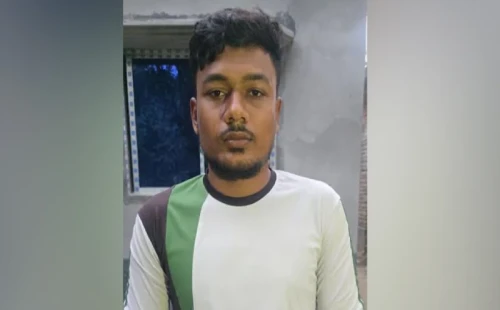 ‘স্নাইপার’ মন্তব্যের ঘটনায় আবু বকরের দৃষ্টান্তমূলক শাস্তি চেয়ে জাতীয় বিশ্ববিদ্যালয়ে চিঠি